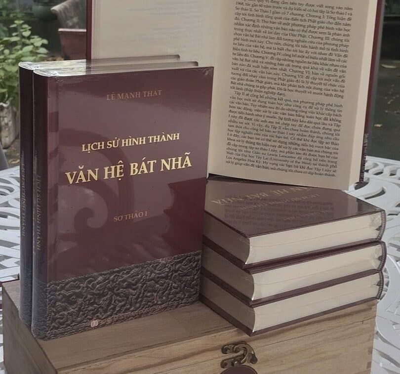 Ảnh bìa LỊCH SỬ HÌNH THÀNH VĂN HỆ BÁT NHÃ SƠ THẢO 1