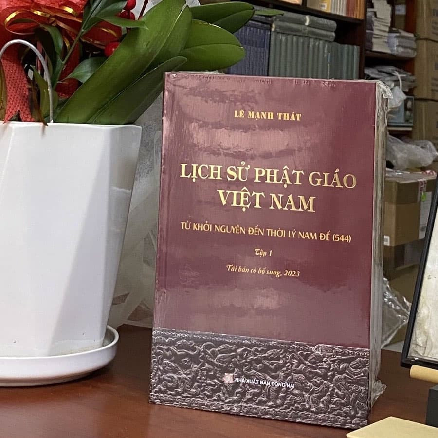 Ảnh bìa LỊCH SỬ PHẬT GIÁO VIỆT NAM (trọn bộ 3 tập) – Tái bản 2023
